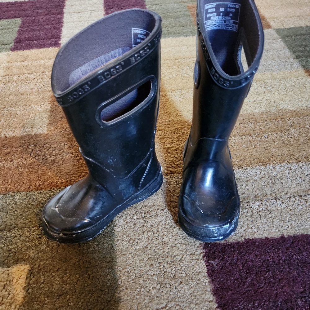 Toddler Bogs, Size 8